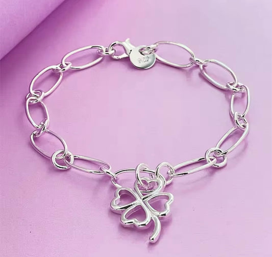 925 Silver Four-Leaf Clover Bracelet – Lucky Charm Design